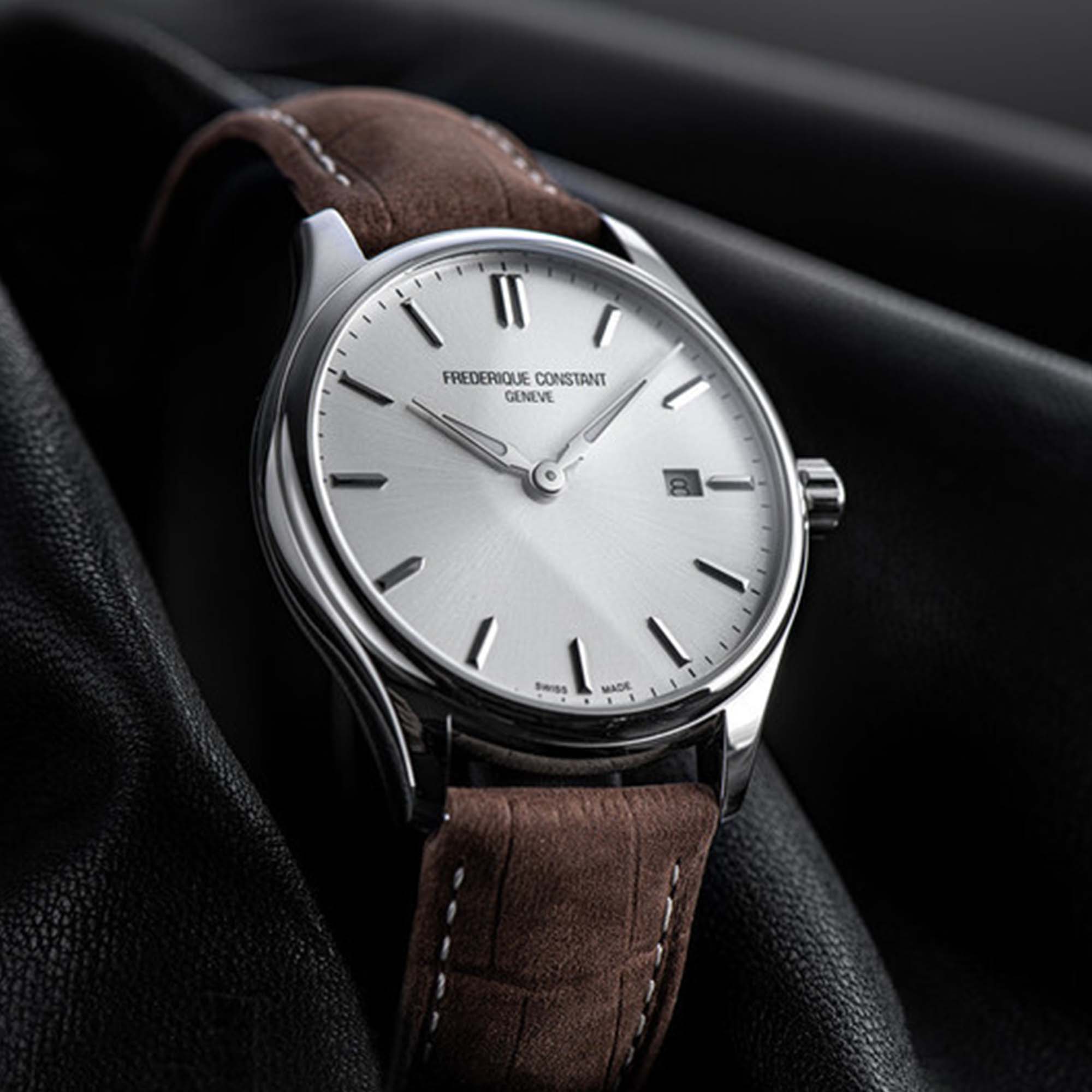 Classics 40 mm quartz en acier inoxydable | Frederique Constant | FC-220SS5B6